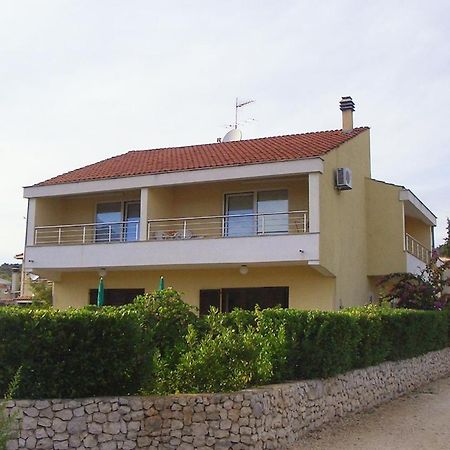 Apartments By The Sea Vinisce, Trogir - 5229 Eksteriør billede